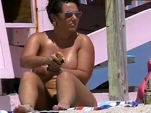 DD BBW für den Nacktbade-Voyeur. DD BBW für den Nacktbade-Voyeur