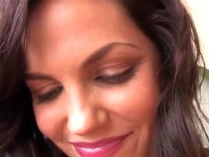 Bobbi Starr gangbanged by mustaa kyrpää