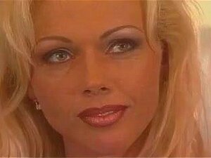 KELLY TRUMP: #96 Seitensprung auf Ibiza,