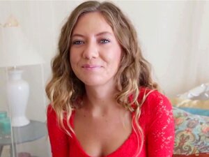 Tiefes Kehlen von süßer Babe, tiefes Kehlen von niedlicher Babe