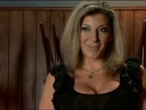 Busige Milf-Bondage