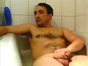 Handjob in de badkuip