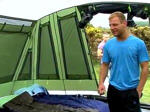 Leo Germany Schwulenporno-Video Bradley, Fraser und Josh kommen auch