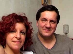 Hawt punapää ja doxy täyttyy jock italialaisessa