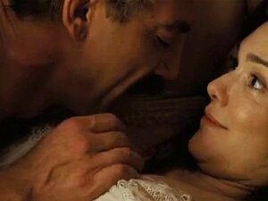 Laura Harring Rakkaus Aikana Kolera (Nude)