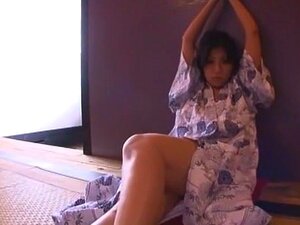 Hämmästyttävä Japanilainen malli Kyoko Takashima Paras