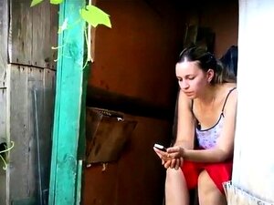 Film: Die Tochter des schönen Nachbarn