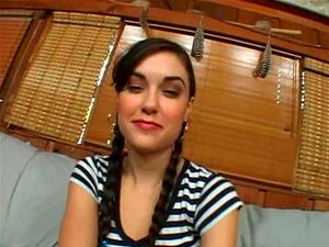 Sasha Grey wird ins Gesicht gefickt