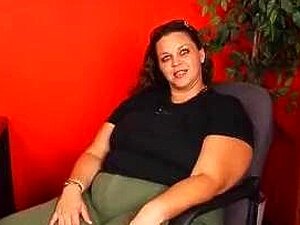 BBW Mona hat Spaß