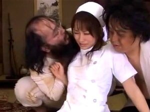 Harter Gangbang-Fick, Demure-Mädchen bekommt einen bösen