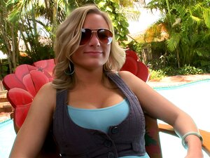 MILF Waterfall!, Hello peeps! Vi fick en sprutare på MILF-lektioner