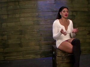 Sklavenarsch BDSM gespielt. Sklavenarsch und Muschi BDSM gespielt vor