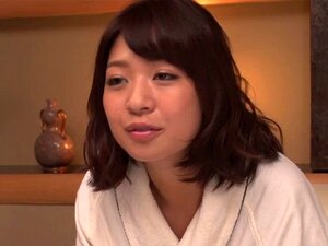 Freche japanische Tity-Fickerei