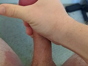 Riesiger cumshot von der Kante