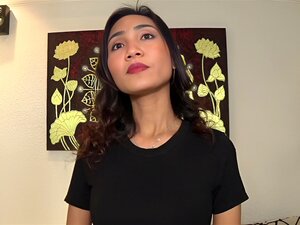 Schüchterne Thai-Mutter will noch eine andere Schwangerschaft