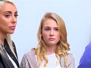 Offcier Ryan hat Kylie und Stieftochter Natalie beide gefickt. Die