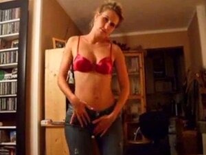 Kuumat kiimaiset milf-nauhat ja tuo hänet pois!