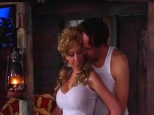 Kiehtovat kaunottaret herättävät syvimmät halusi. Sukella villin