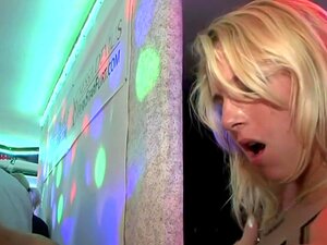 Die heißesten Pornostars Nikki Sweet, Kety Pearl und Dunia Montenegro