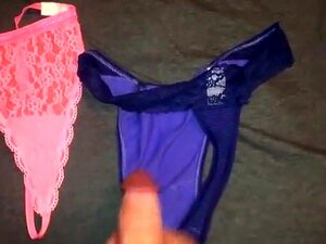 Wichsen und auf die Hose meiner Frau spritzen, damit sie sie später