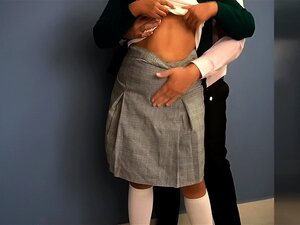 Upea opiskelija halusi parantaa arvosanojaan, joten hän hyväksyi