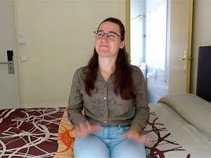 Гелтрудес је стидљива, али јој је