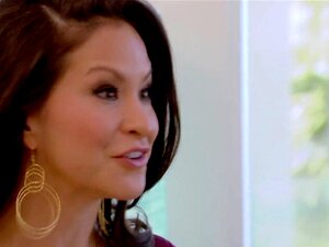 Matt und Alexis treiben es am Pool mit anderen Swingern. Matt und