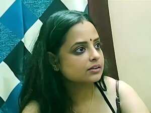 Indische zwei heiße, xxx geile Bhabhi gegen einen Jungen!!