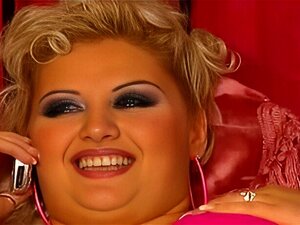 FÜNF ÜBERGEWICHTIGE PONY - SSBBW