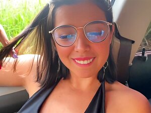 MEIN STIEFBRUDER LÄSST MICH IN DER ÖFFENTLICHKEIT SPRITZEN - TEIL 1