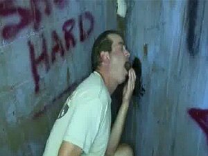 Gay hardcore gloryhole sexporr och snuskig gay runk 27