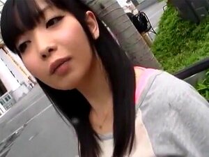 Esotica ragazza giapponese Tsumugi Serizawa in un favoloso pompino,