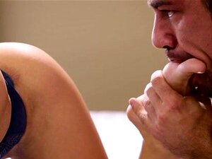 Jessa Rhodes & Kalina Ryu & Johnny CastleDer Wives Escort Club: Teil