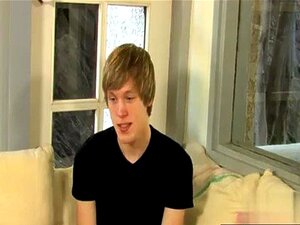 Gay video Corey Jakobs is een schattige, asblonde zuidelijke kerel met
