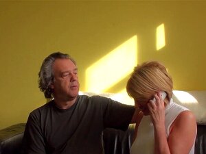 PASCALSSUBSLUTS - Englische MILF gefesselt und Muschi zerstört.