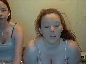 Gelukkige vrouw speelt - vol in - gratis seks webcams leven 17