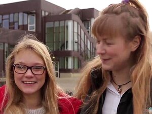 Schau dir Ida & Holly Bücherrei jetzt an! - Babe, Blonde, Deutsche