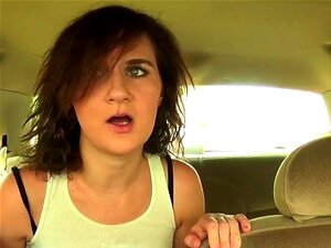 Pinkeln auf dem Rücksitz