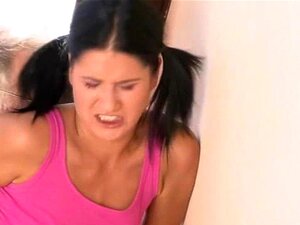 Стари човек добија слатку курвицу