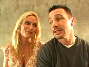 Frau fickt einen Hengst