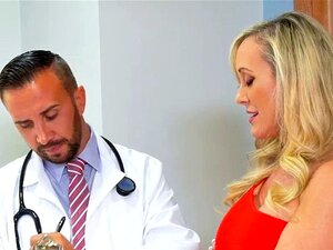 Charlie Sheen Freundin Brett Rossi Dreier mit Brandi Love. Charlie