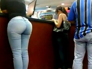 Heiße Arsch-Girl Voyeur. Heiße Voyeur-Babe, Arsch-Mädchen Voyeur