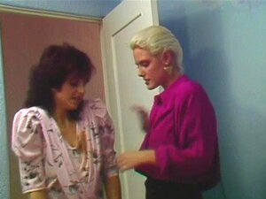 Hermaphrodite Deliah & Jeanna Fine