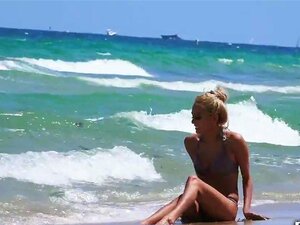 Janice Griffith - Pervs On Patrol auf CD