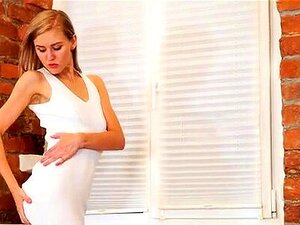 Als die model-wunderschöne Lona fertig ist, Fotos zu machen, mag sie