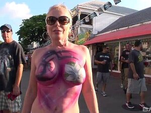 Koe kypsien kuumisten villit halut suuren tissit omaavien blondien ja