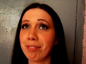 Busige Amateurin hört sich das Money Talk 18 an