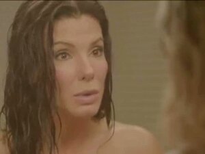 Sandra Bullock & Chelsea Handler nackte Dusche. Sandra Bullock &