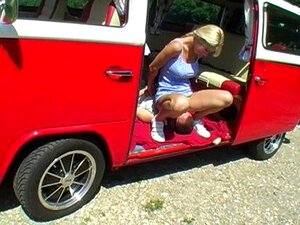 Daisy Facesitting Teil 3