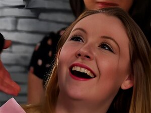 CFNM-Junggesellinnen wichsen männlichen Stripper-Schwanz,